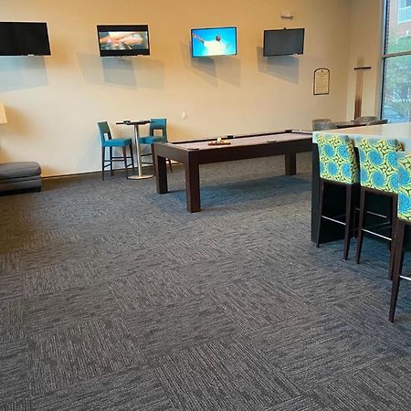 Spacious Apartments In The Woodlands, Tx エクステリア 写真