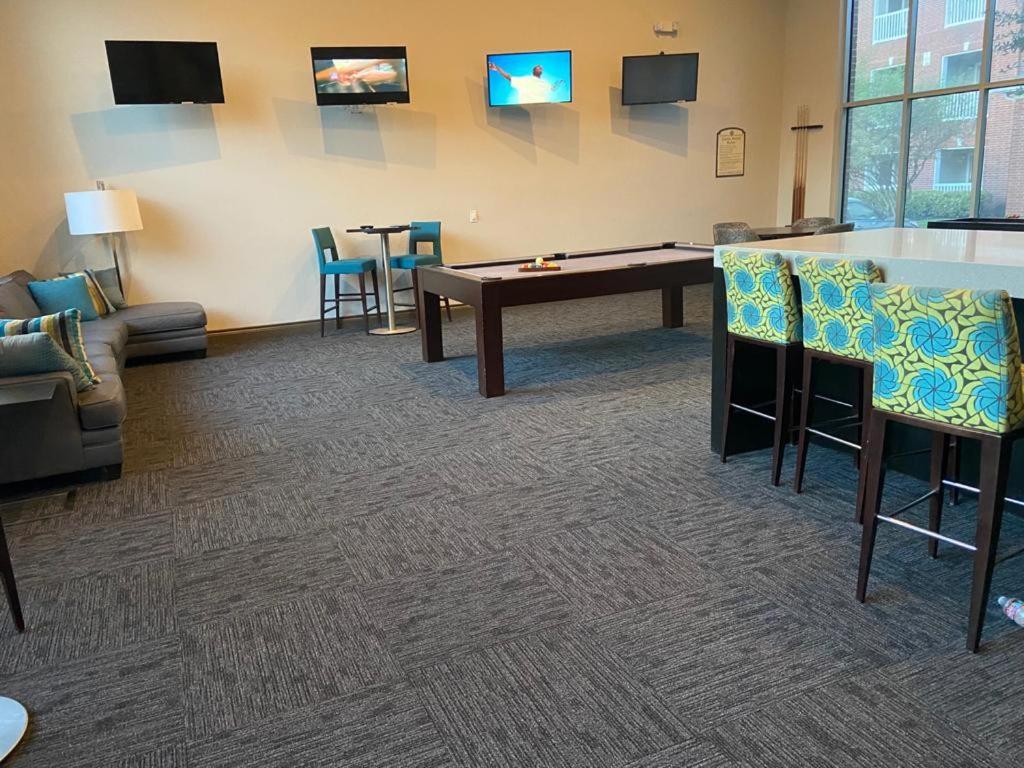 Spacious Apartments In The Woodlands, Tx エクステリア 写真