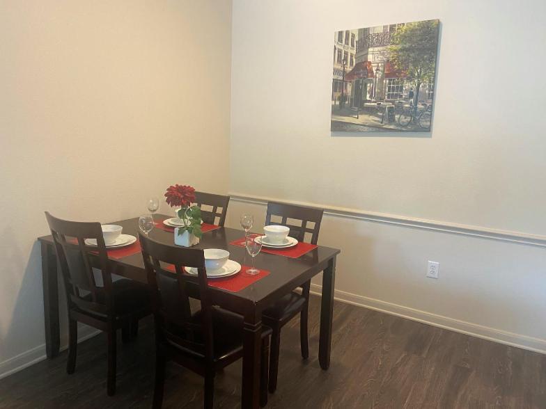 Spacious Apartments In The Woodlands, Tx エクステリア 写真