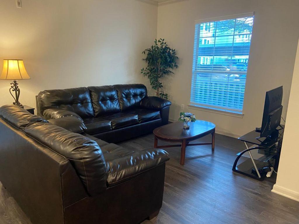Spacious Apartments In The Woodlands, Tx 部屋 写真